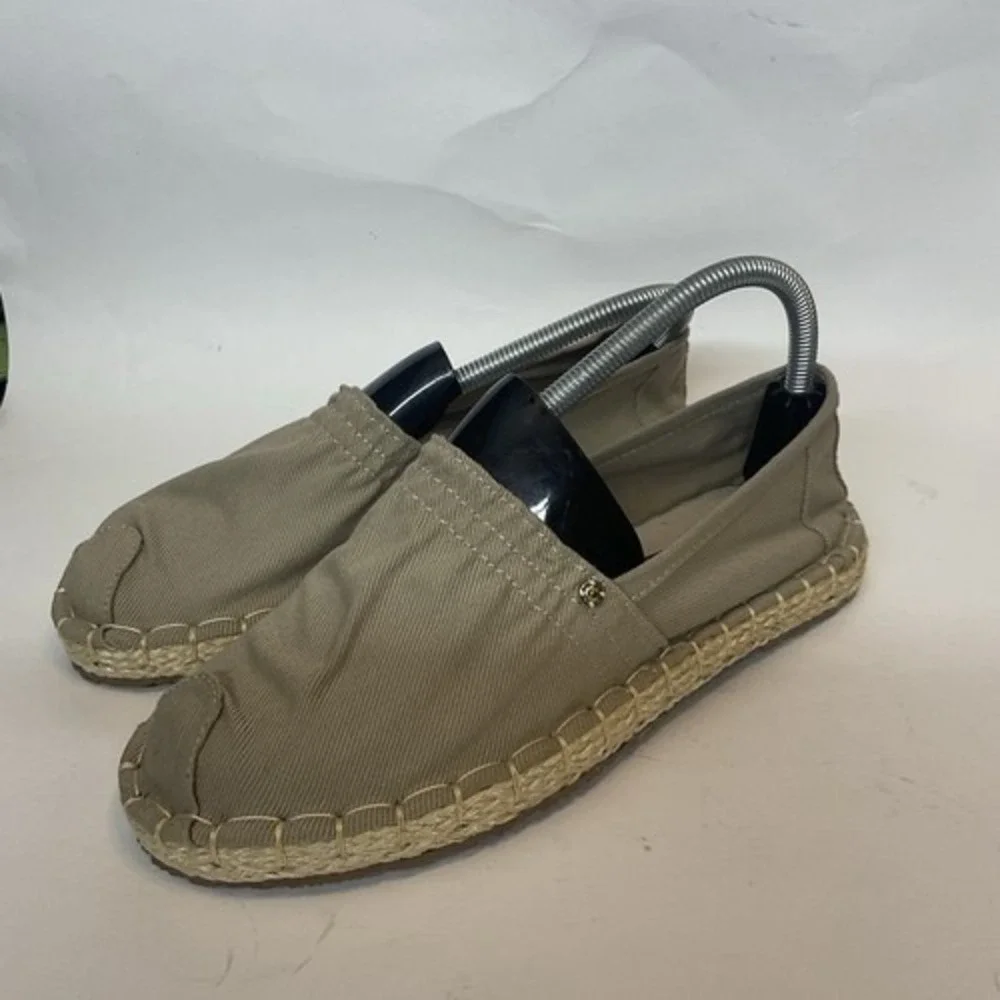 NWOB Brujilda Ivory Canvas Round Toe Slip On Espadrille Comfort‎ Shoes Women 8